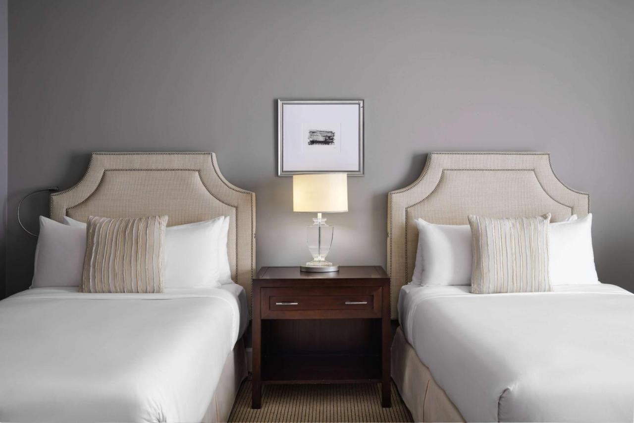 Bristol Panama, A Registry Collection Hotel Kültér fotó A guest room at the Hilton San Francisco
