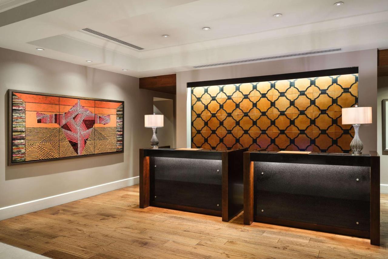 Bristol Panama, A Registry Collection Hotel Kültér fotó The lobby of the Four Seasons Hotel, London
