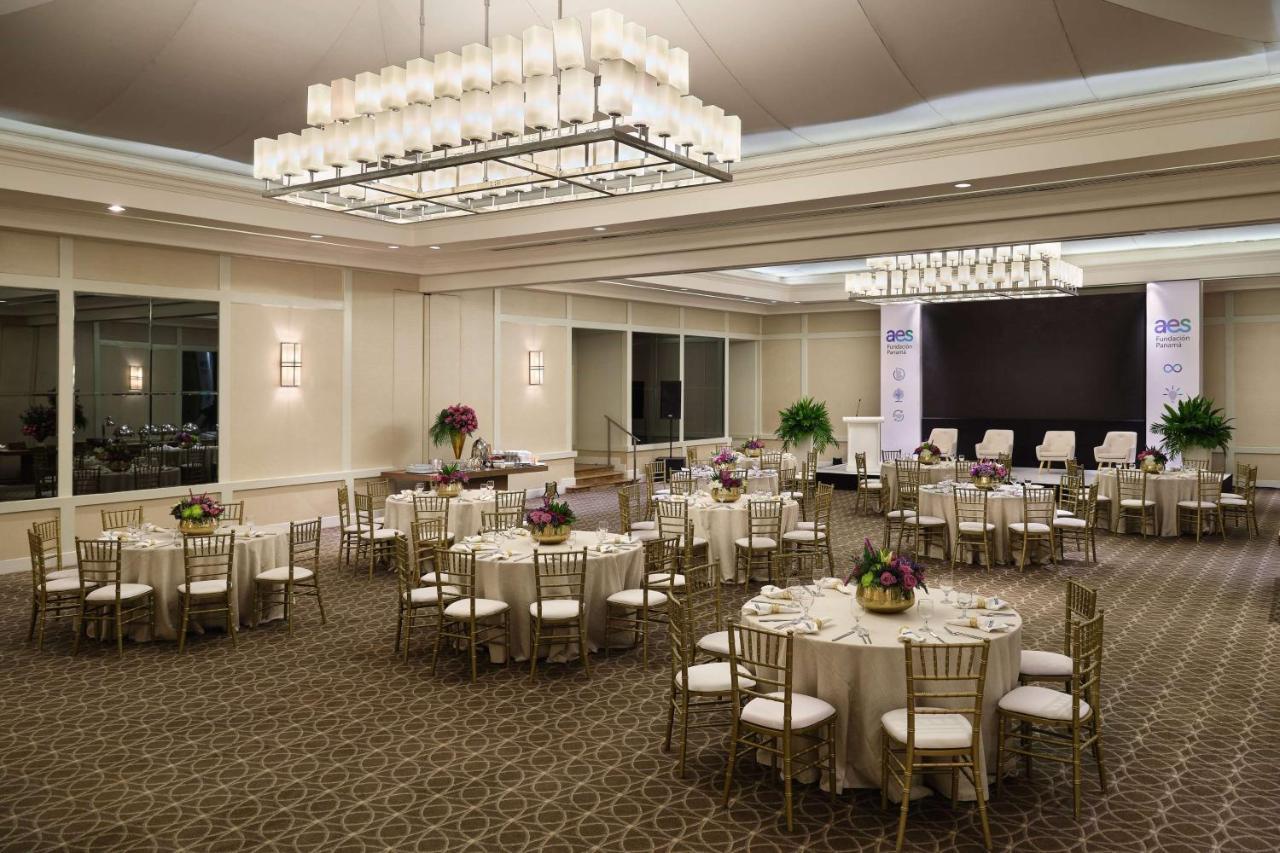 Bristol Panama, A Registry Collection Hotel Kültér fotó The ballroom at the Four Seasons Hotel