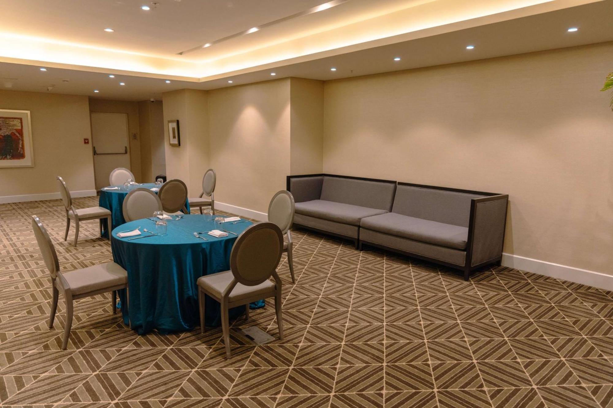 Bristol Panama, A Registry Collection Hotel Kültér fotó A meeting room at the hotel