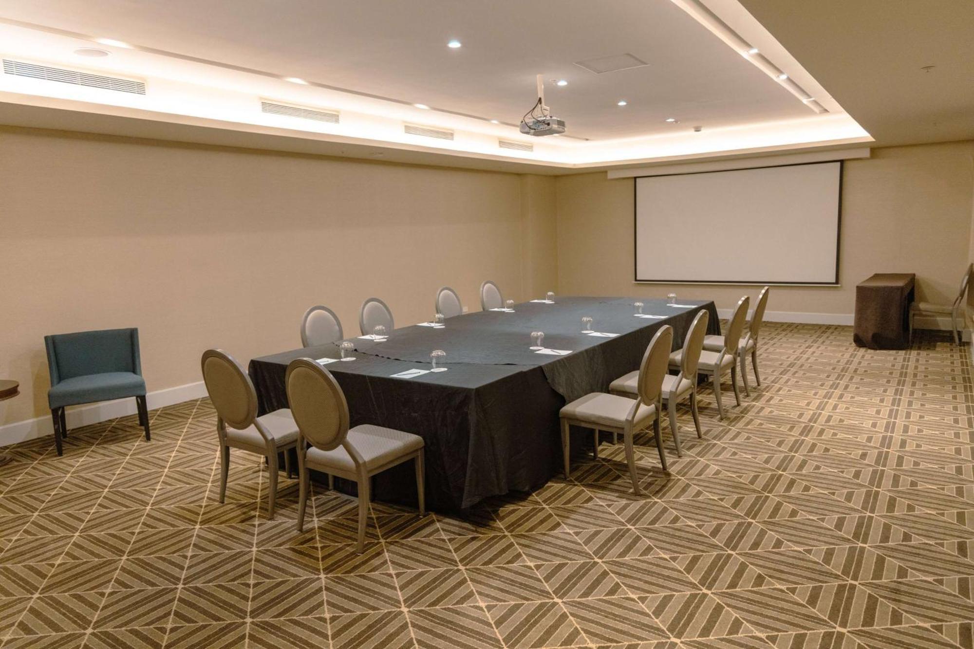 Bristol Panama, A Registry Collection Hotel Kültér fotó Meeting room