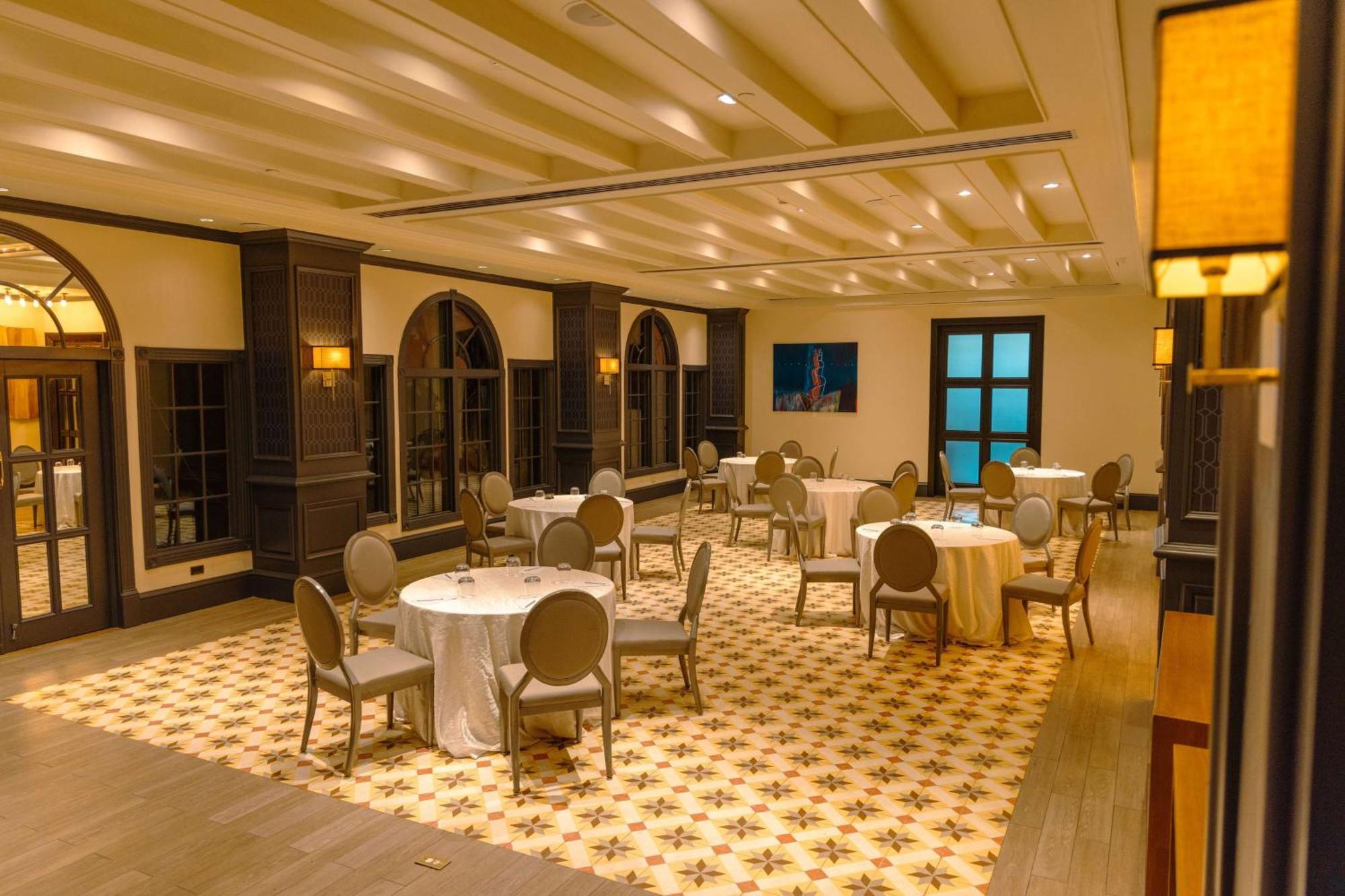 Bristol Panama, A Registry Collection Hotel Kültér fotó The interior of the restaurant